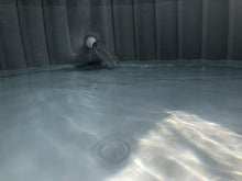 Lade das Bild in den Galerie-Viewer, Pooldüse passend für Bestway Lay-Z-Spa Whirlpools, abgewinkelt für bessere Umwälzung und Reinigung