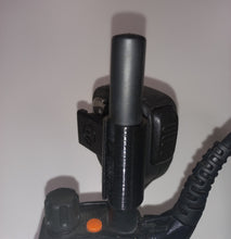 Charger l'image dans la galerie, Support de microphone pour radio portable MTP 6650